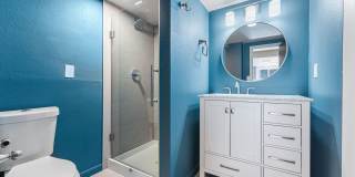 Lower Level Unit in Englewood! Gallery 13