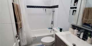 17242 NW 73rd Avenue, Hialeah, FL 33015 17242 NW 73rd Avenue, Hialeah, FL 33015 Gallery 11