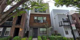 409 10th Street Gallery 1