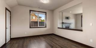Modern Bothell Home in Kingsbury Community Gallery 4