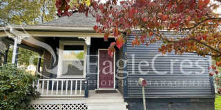 Beautifully Remodeled 3-Bedroom, 2-Bathroom Victorian-Style Home Gallery 1