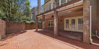 8904 BARROWGATE Court Gallery 41