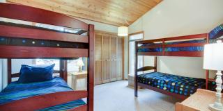 3 Bedroom 2 Bath Fully Furnished - Sunriver Oregon Gallery 11