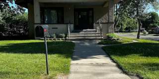 3 Bedroom, 1 Bathroom Single Family Home - Staples Gallery 1