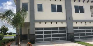 1927 GREENBRIAR TERRACE Gallery 1