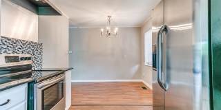 Cute Duplex + Heart of OKC Gallery 6