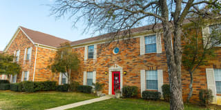 WatersEdge Denton Apartments Gallery 37