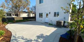 4BD/2BA, Private Yard!! Gallery 1