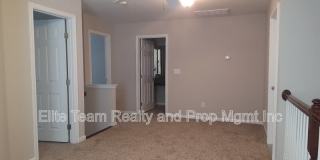 2339 Whitford Ln Gallery 16