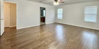 Beautiful 4 Bedroom Home in Gated Community! Gallery 16