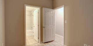 3BR, 3BA, 1-Car Garage Townhome in Howard Square Gallery 21