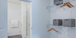501-31 N COLUMBUS Boulevard Gallery 12