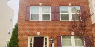 7014 FOXTON Way Gallery 1