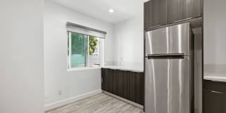 2561 W Avenue 30 Apartments Gallery 19