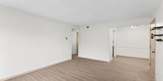 Oval Spring Apartments Gallery 10