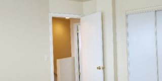 Cute 2 Bedroom 1 Bath Condo Daniels Avenue Vallejo New Flooring and Paint ***MOVE-IN SPECIAL*** Gallery 11