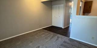 River Walk Apartments Gallery 96