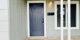 4535 Lark Gallery 3
