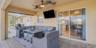 2727 SW 2nd Court Gallery 21