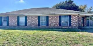 Midway 2/2 duplex Gallery 1