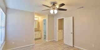 5417 Castle Gallery 13