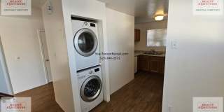 2 story Condo with 2 bedrooms a loft and 2 1/2 baths Gallery 25