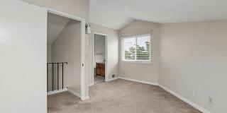 Charming 2 Bedroom Pacific Grove Home with Ocean Views Gallery 24
