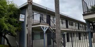BEAUTIFUL 2 BEDROOM 1 BATH UPSTAIRS, MOVE-IN READY! Gallery 1