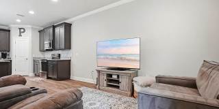 2267 Janet Street Gallery 15