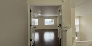 Grand 5 Bedroom Home Featuring 19ft Ceilings, Family Room & Main-Level Suite Gallery 40