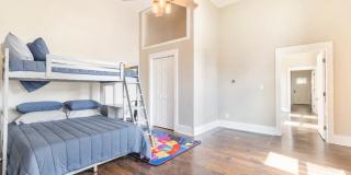 Furnished Germantown Charmer- available for 1-3 month stays! Furnished Germantown Charmer- available for 1-3 month stays! Gallery 9