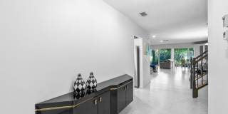 27 Southport Lane Gallery 4