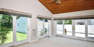 2453 WINDEMERE Road Gallery 9
