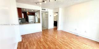 1035 West Ave Gallery 5