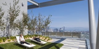 100 Van Ness Gallery 15