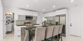 2340 NE 194th St, Miami, FL 33180 Gallery 11