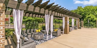 Leawood At State Line Gallery 7