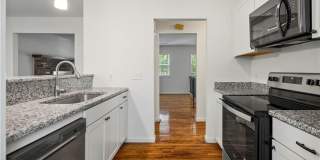 1704 Taft Place Gallery 1