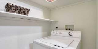 Summer Entrada Apartments Gallery 23