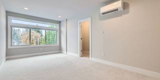 New Construction! Spacious Modern Townhome in Edmonds. New Construction! Spacious Modern Townhome in Edmonds. Gallery 29