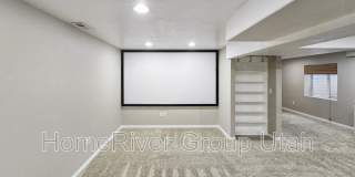 175 W 1530 N Gallery 12