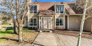 Park Meadows - Brand New Carpeting! Landscaping Included! Gallery 1