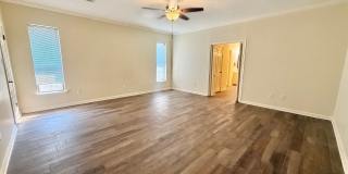 Home For Lease Gallery 13