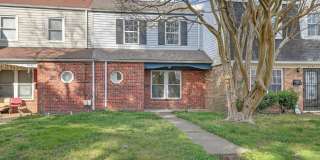 Updated 3BR Home in Virginia Beach with Modern Finishes & Prime Location Gallery 1