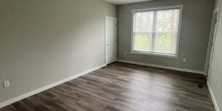 Short term lease. New Construction 4BR/4.5BA Great Location! Gallery 19