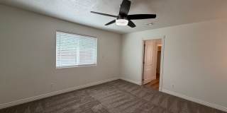 SPACIOUS HOME IN LAVERKIN FOR RENT! Gallery 19