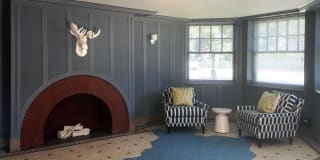 5100 S. Ellis Avenue Gallery 5