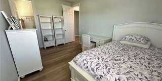 22276 Silverpointe Gallery 17