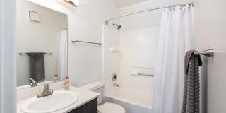 Boulevard @4201 Apartments Gallery 38