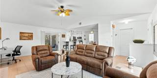 8468 Grove Road Gallery 6